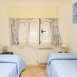펜션 Spaziosa Casa Con Giardino E Dependance *