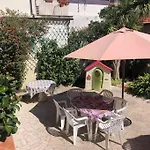 펜션 Spaziosa Casa Con Giardino E Dependance 비아레지오