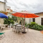 Spaziosa Casa Con Giardino E Dependance * 비아레지오