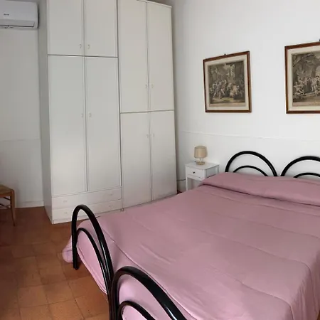 Spaziosa Casa Con Giardino E Dependance 펜션 *